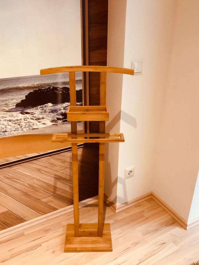 Loft Mit 2 Schlafzimmern Und E- Ladestation Lägenhet Fürth Exteriör bild